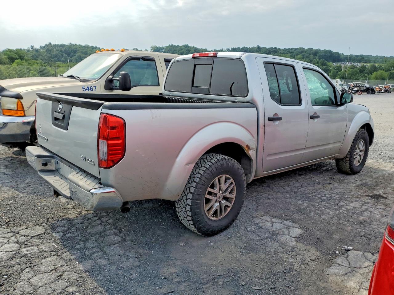 2016 NISSAN FRONTIER SV — снимка 3
