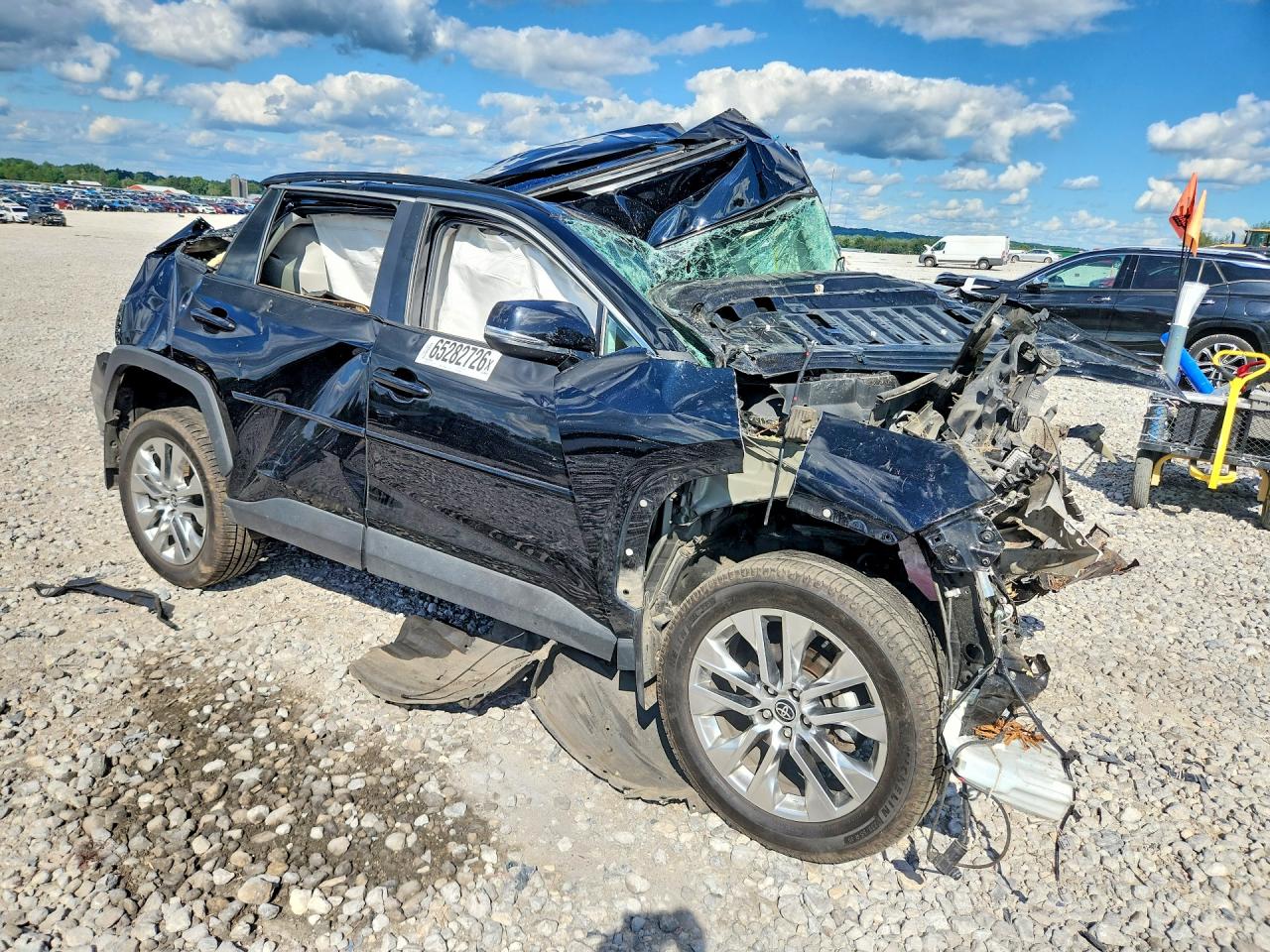 2021 TOYOTA RAV4 XLE PREMIUM — снимка 4