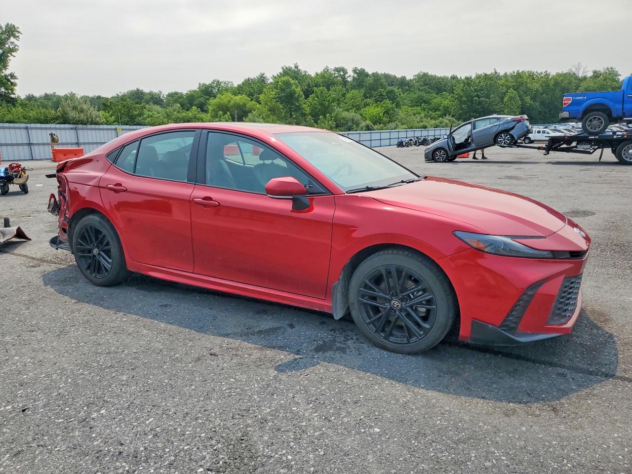 2025 TOYOTA CAMRY SE — снимка 4