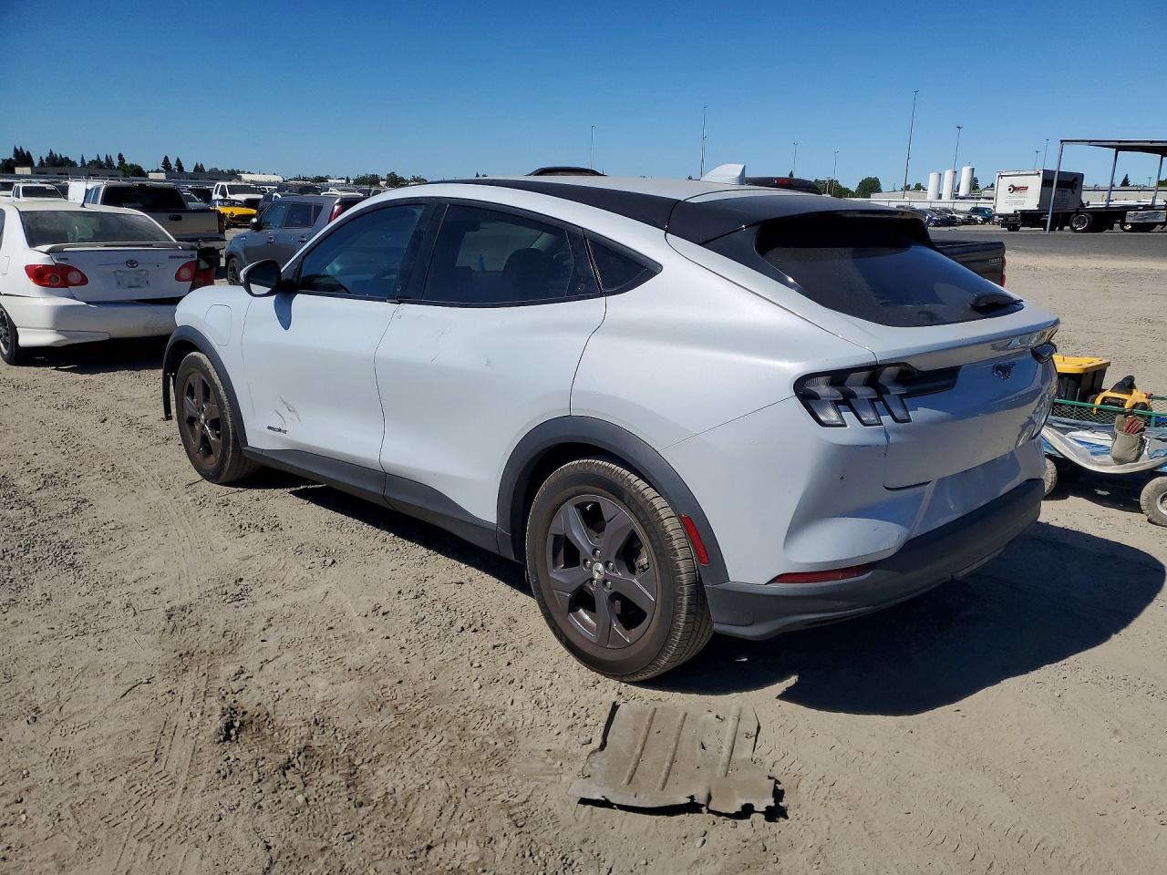 2021 FORD MUSTANG MACH-E SELECT — снимка 2