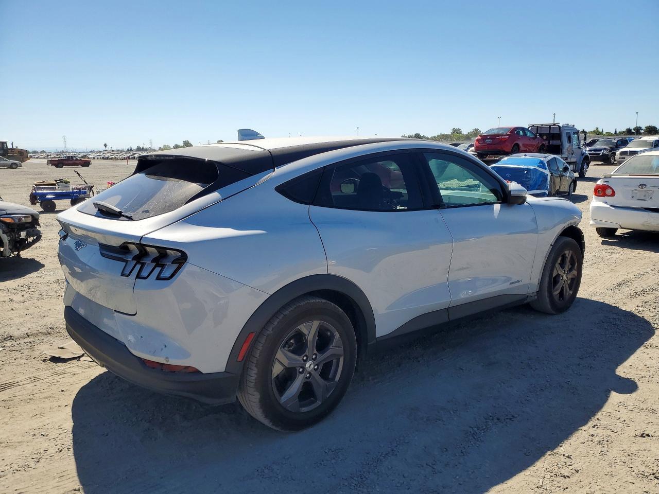 2021 FORD MUSTANG MACH-E SELECT — снимка 3