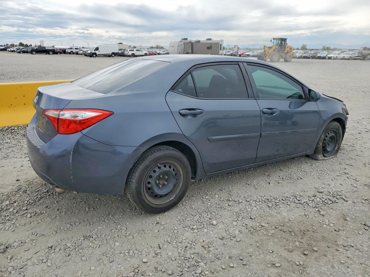 2015 TOYOTA COROLLA L — снимка 3
