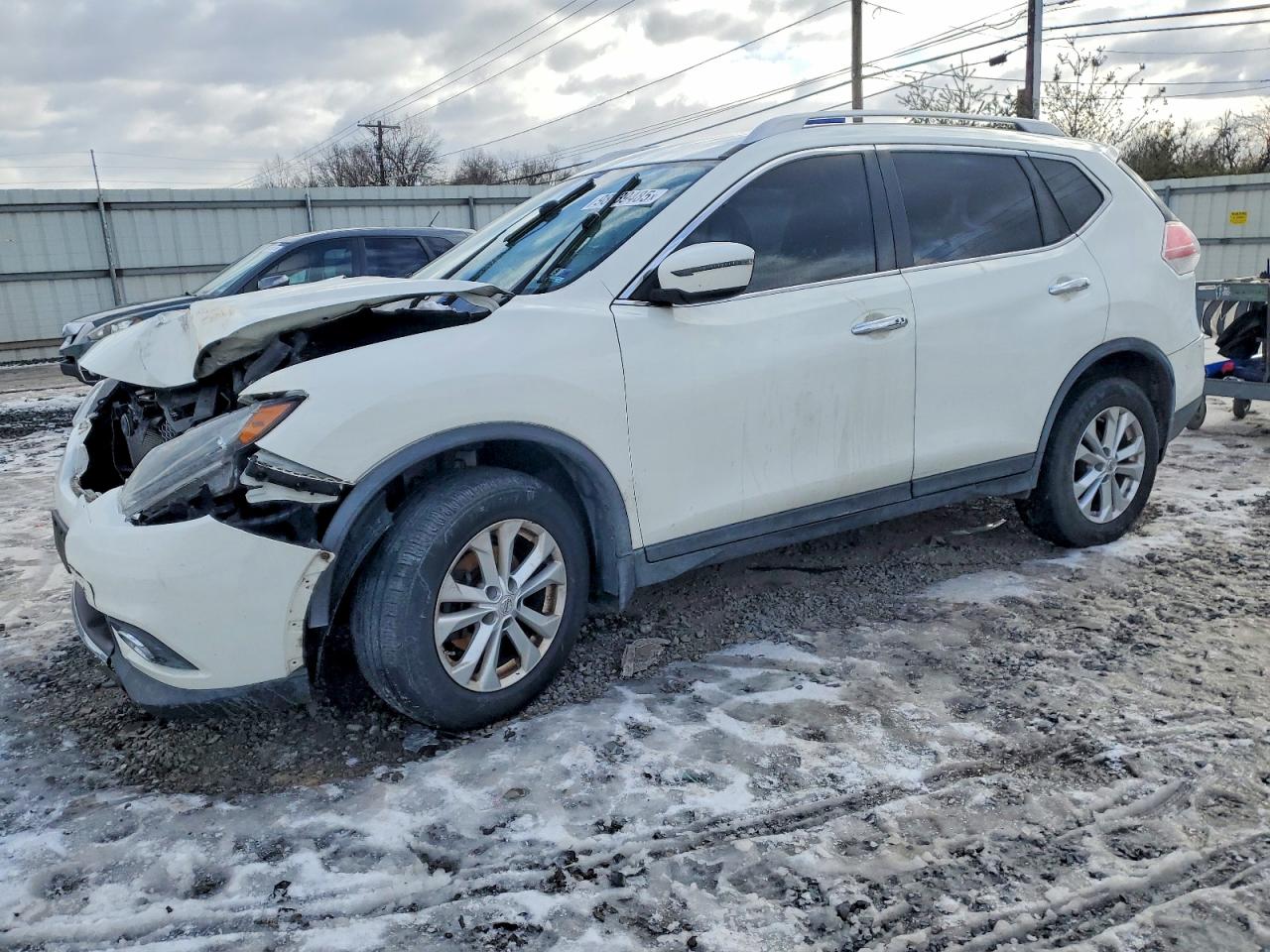 2016 NISSAN ROGUE S