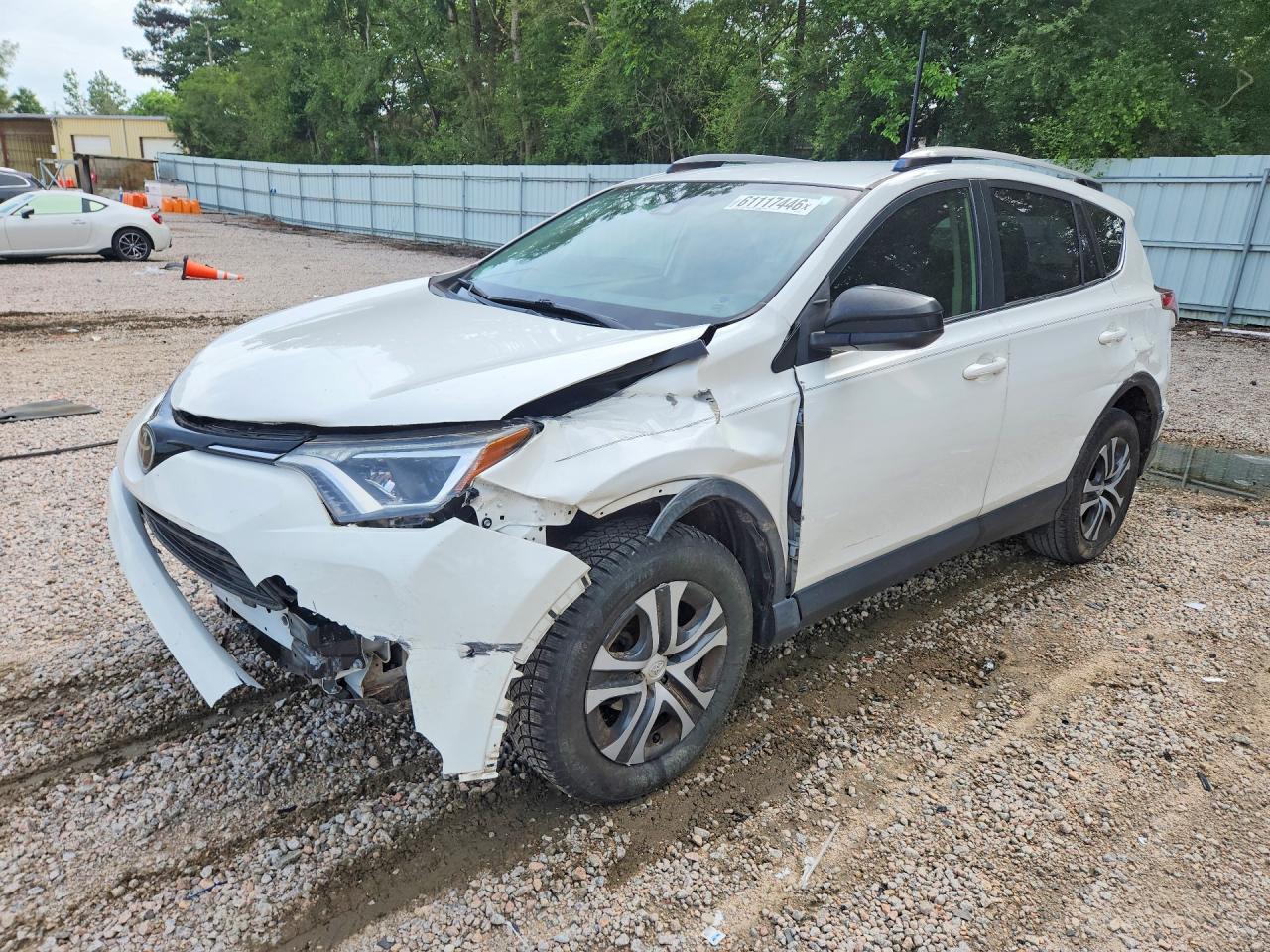 2018 TOYOTA RAV4 LE