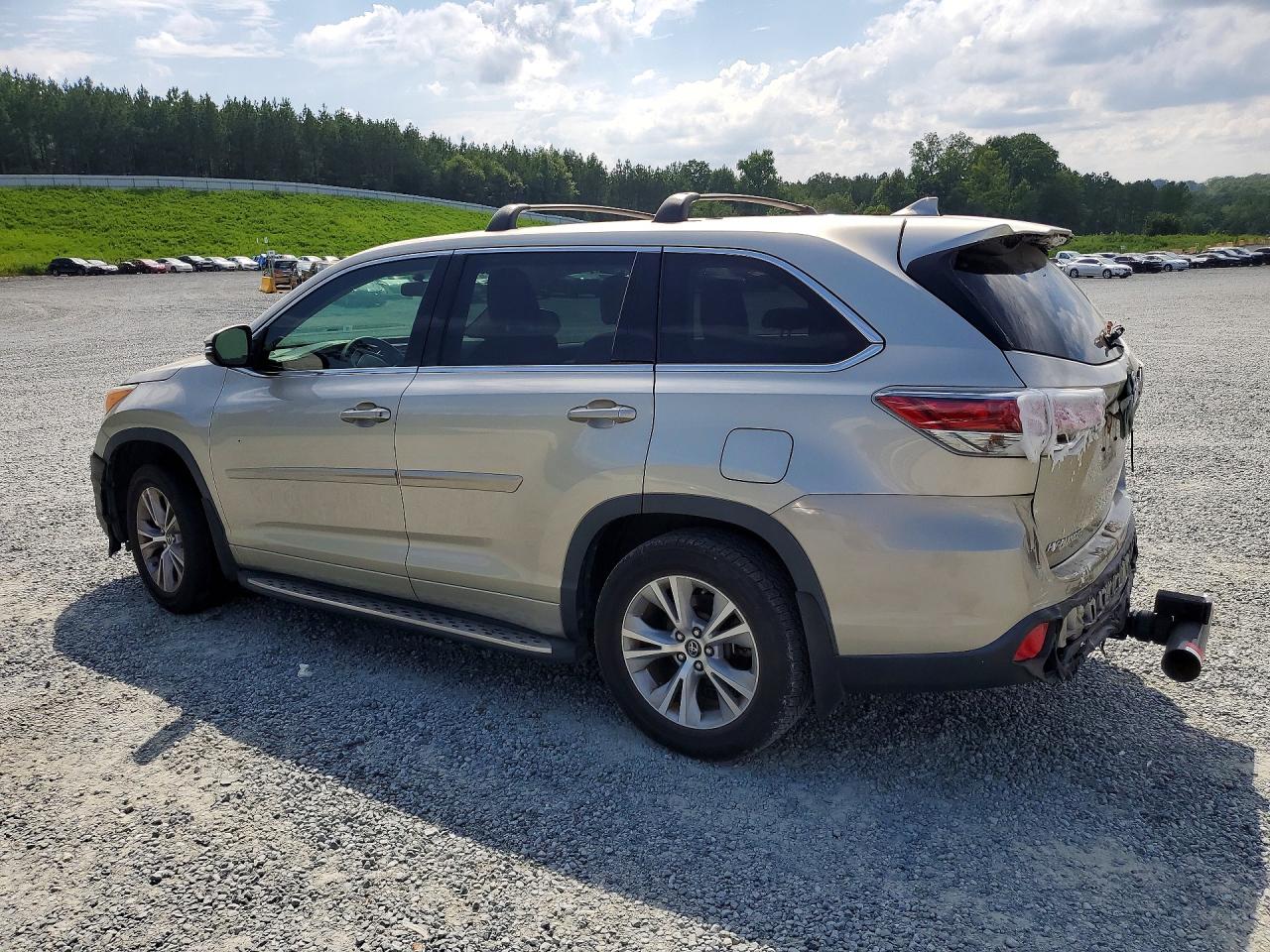 2016 TOYOTA HIGHLANDER LE PLUS — снимка 2