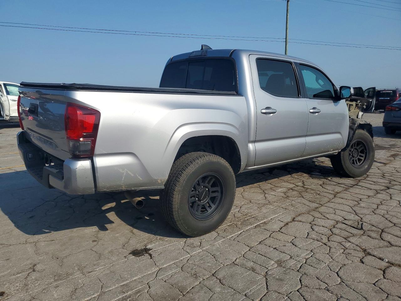 2020 TOYOTA TACOMA SR — снимка 3