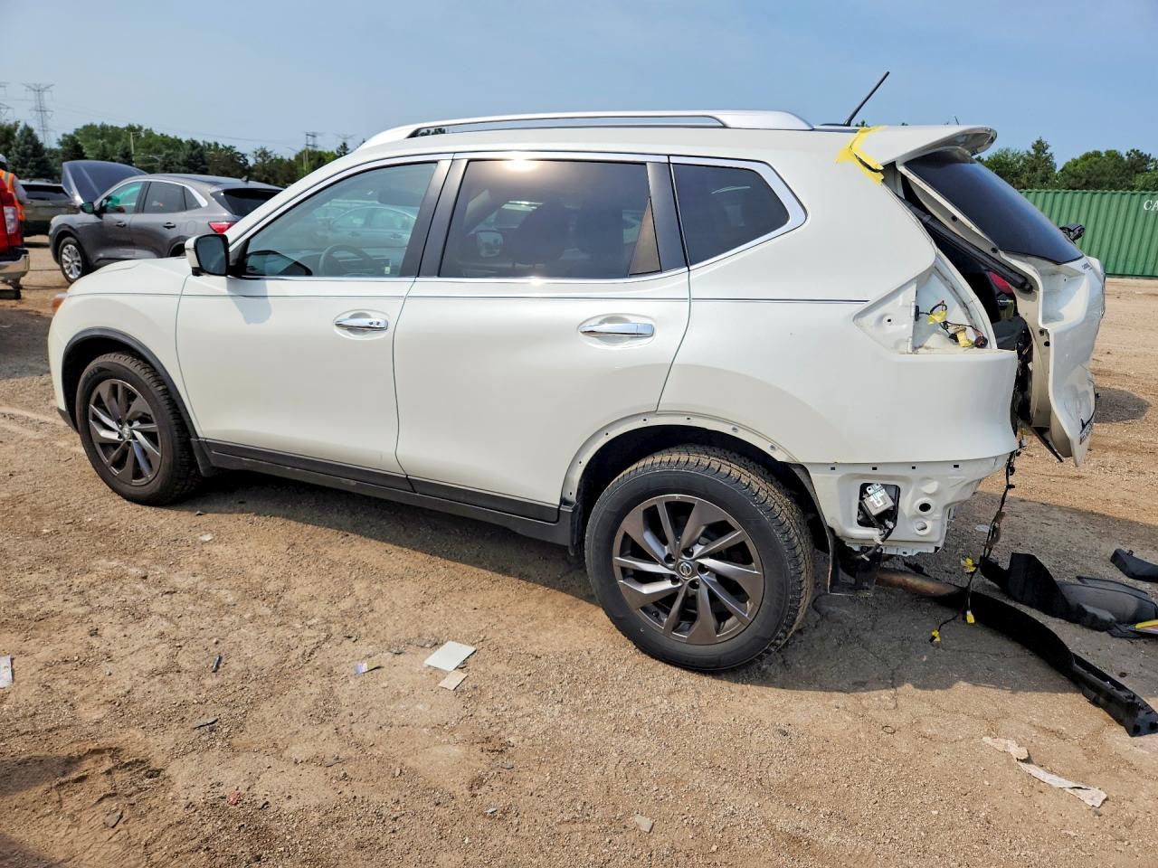 2016 NISSAN ROGUE SL — снимка 2