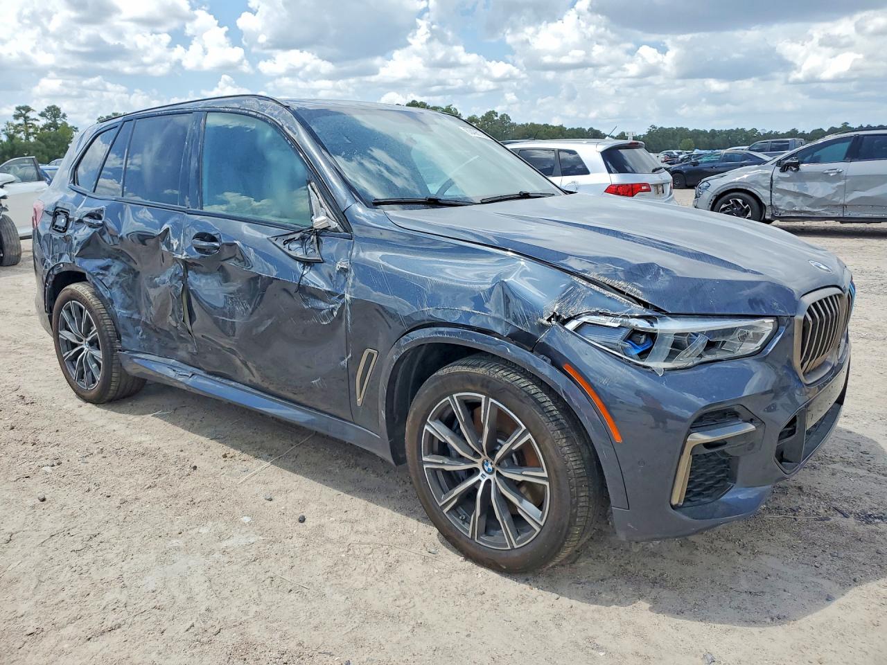 2022 BMW X5 M50I — снимка 4