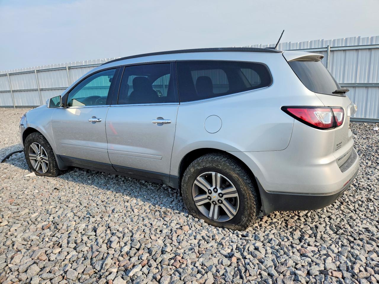 2017 CHEVROLET TRAVERSE LT — снимка 2