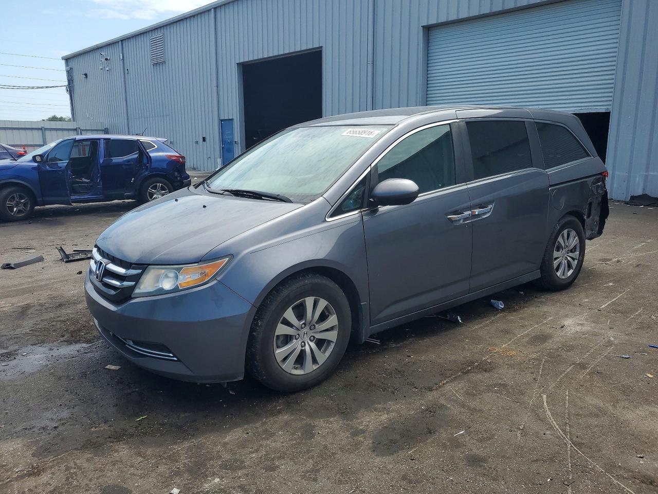 2016 HONDA ODYSSEY SE