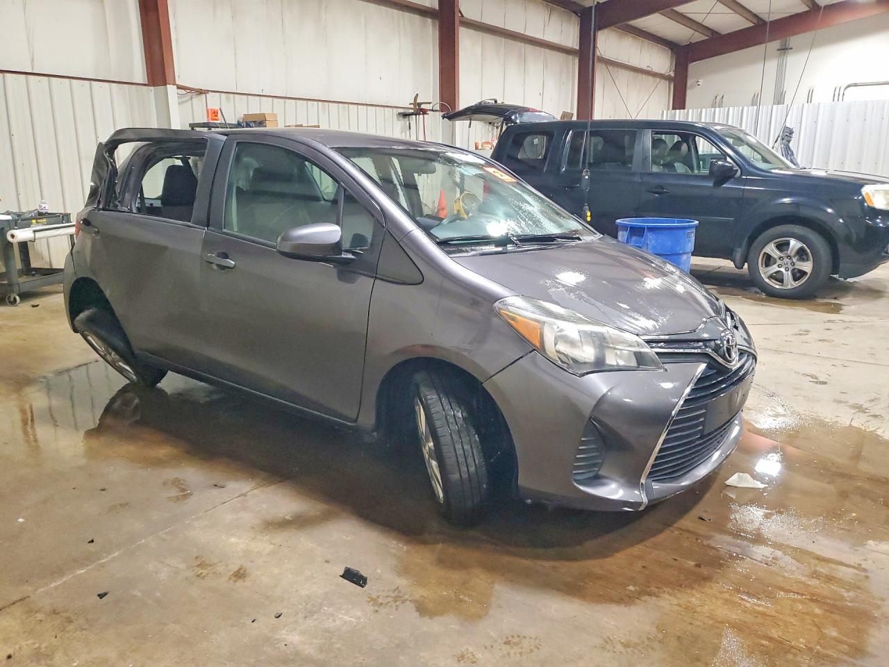 2015 TOYOTA YARIS 5-DOOR LE — снимка 4