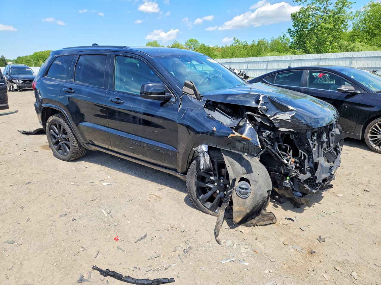 2017 JEEP GRAND CHEROKEE LAREDO — снимка 4