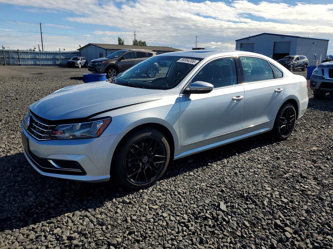 2017 VOLKSWAGEN PASSAT SE