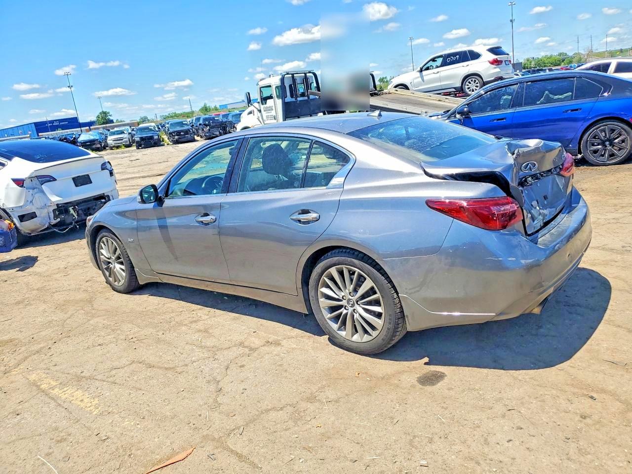 2018 INFINITI Q50 3.0T LUXE — снимка 2