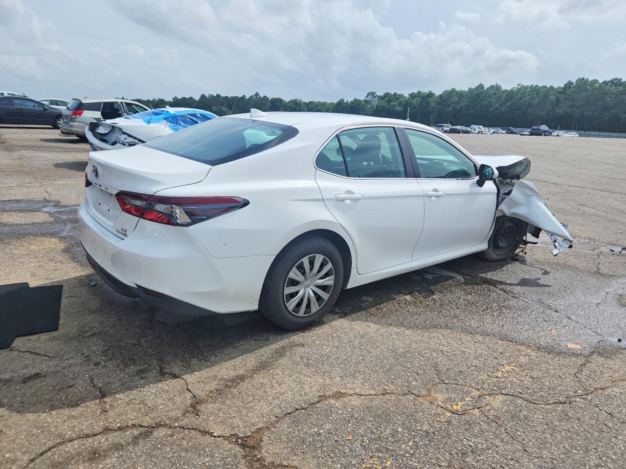 2022 TOYOTA CAMRY LE — снимка 3