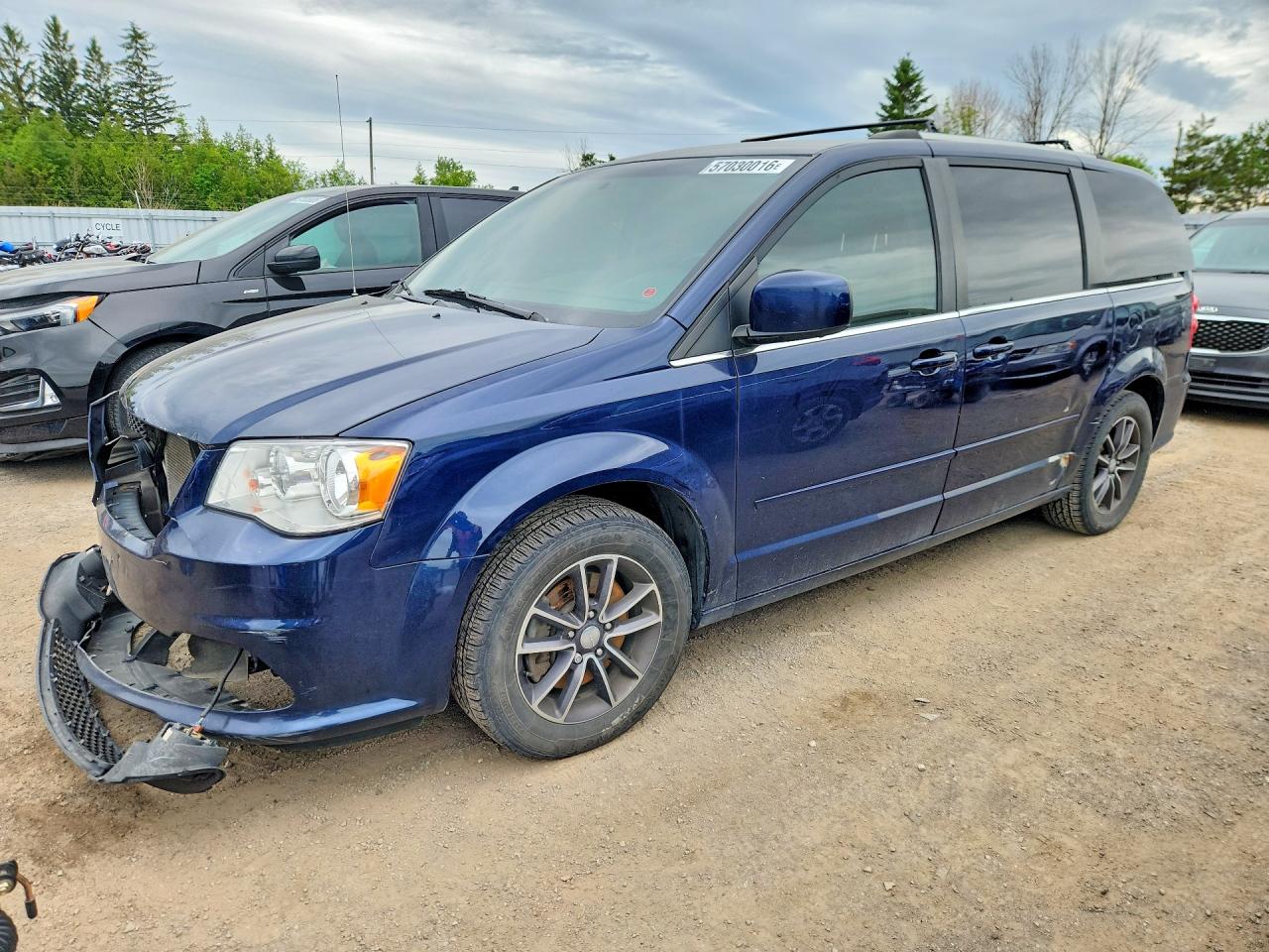 2017 DODGE GRAND CARAVAN SE