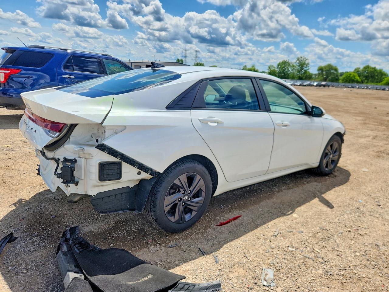 2021 HYUNDAI ELANTRA SEL — снимка 3
