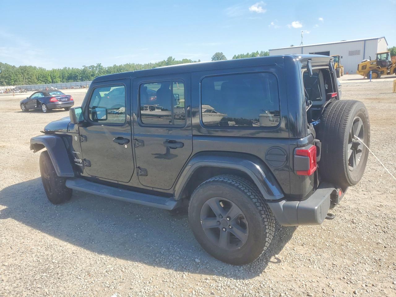 2018 JEEP WRANGLER UNLIMITED SAHARA — снимка 2