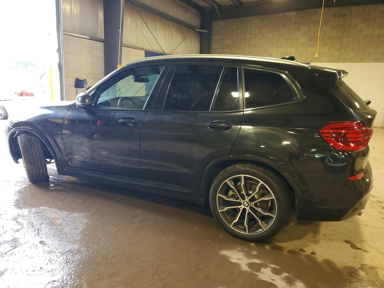 2018 BMW X3 XDRIVE30I — снимка 2
