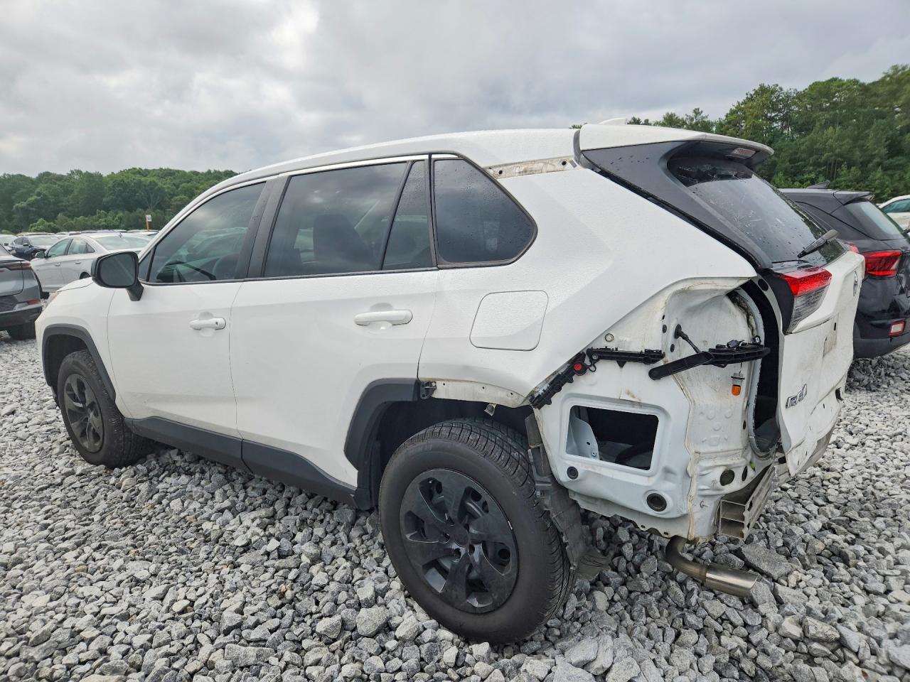 2022 TOYOTA RAV4 LE — снимка 2
