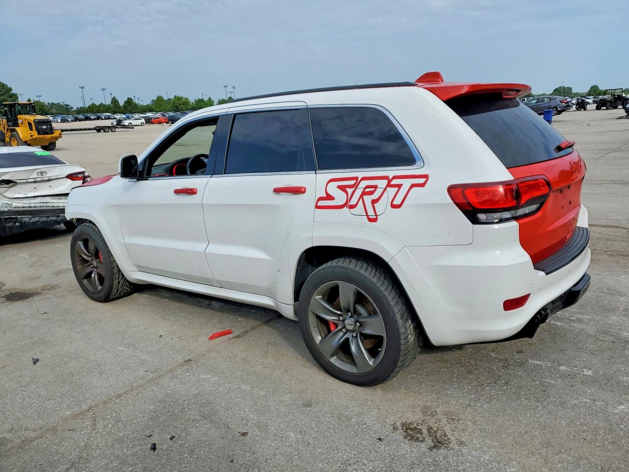 2015 JEEP GRAND CHEROKEE SRT-8 — снимка 3