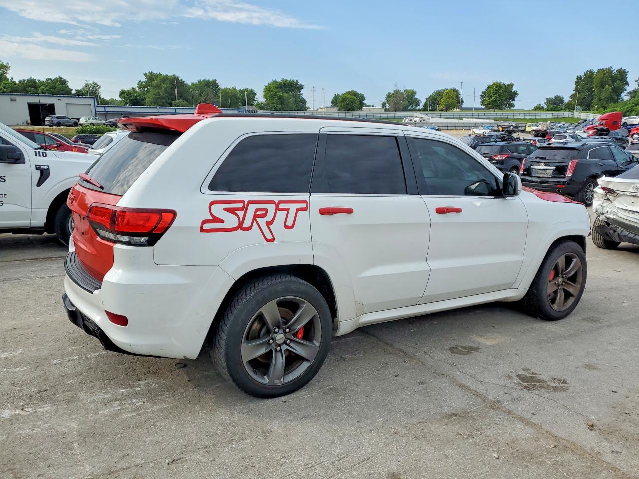 2015 JEEP GRAND CHEROKEE SRT-8 — снимка 4