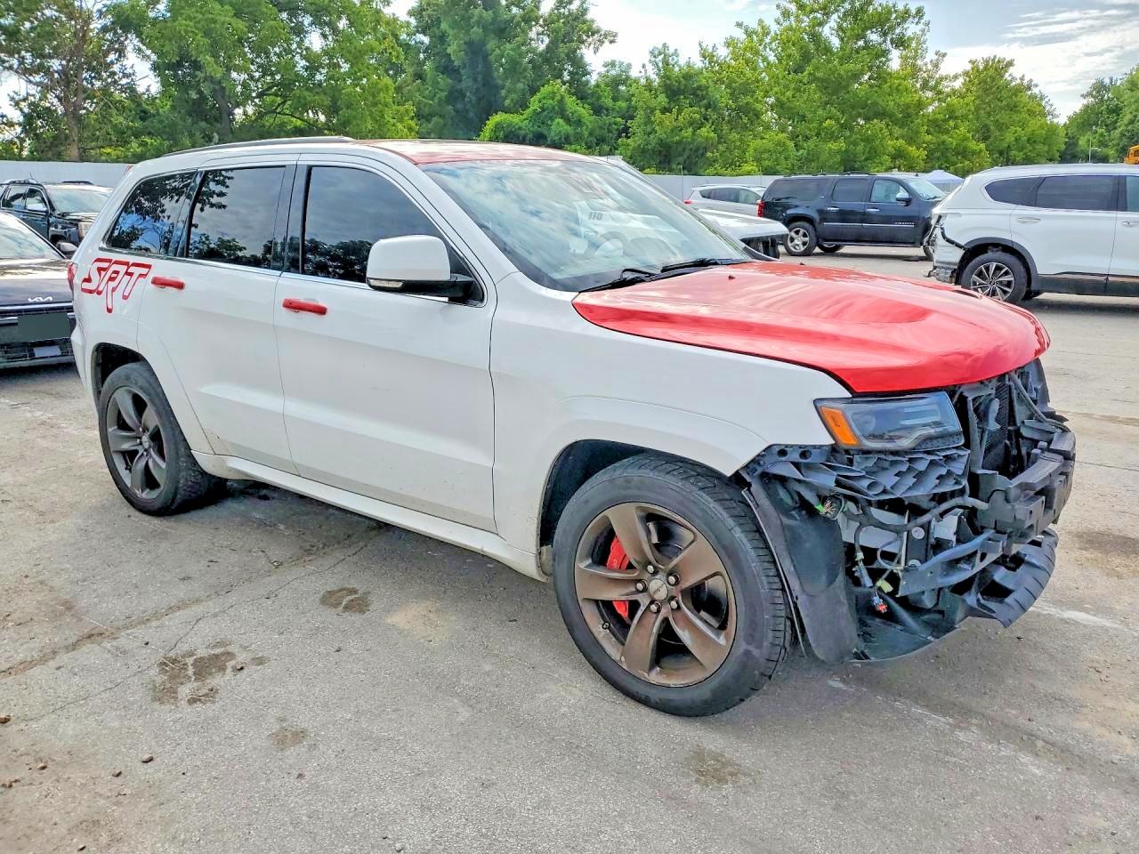 2015 JEEP GRAND CHEROKEE SRT-8 — снимка 5