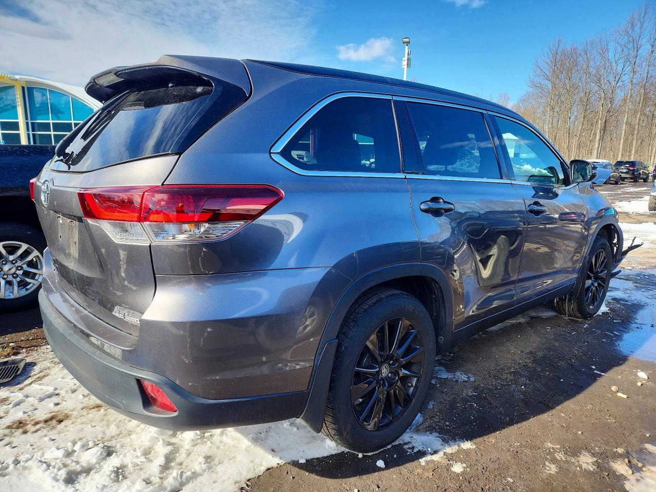 2019 TOYOTA HIGHLANDER SE — снимка 3