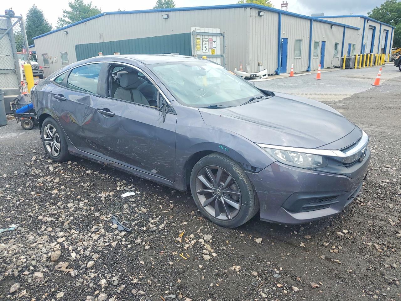 2018 HONDA CIVIC LX — снимка 4