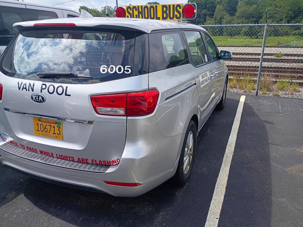 2017 KIA SEDONA L — снимка 4