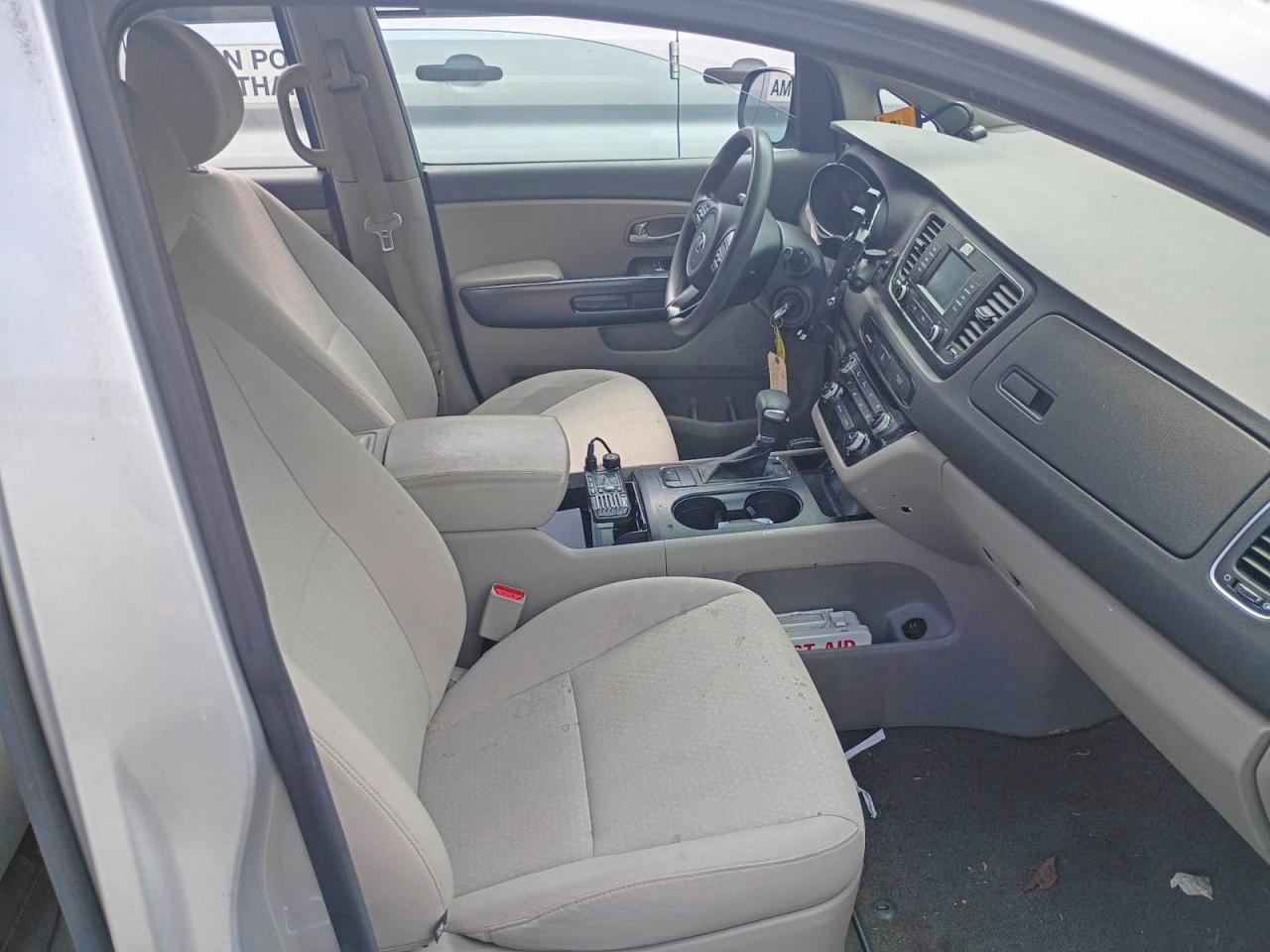 2017 KIA SEDONA L — снимка 5