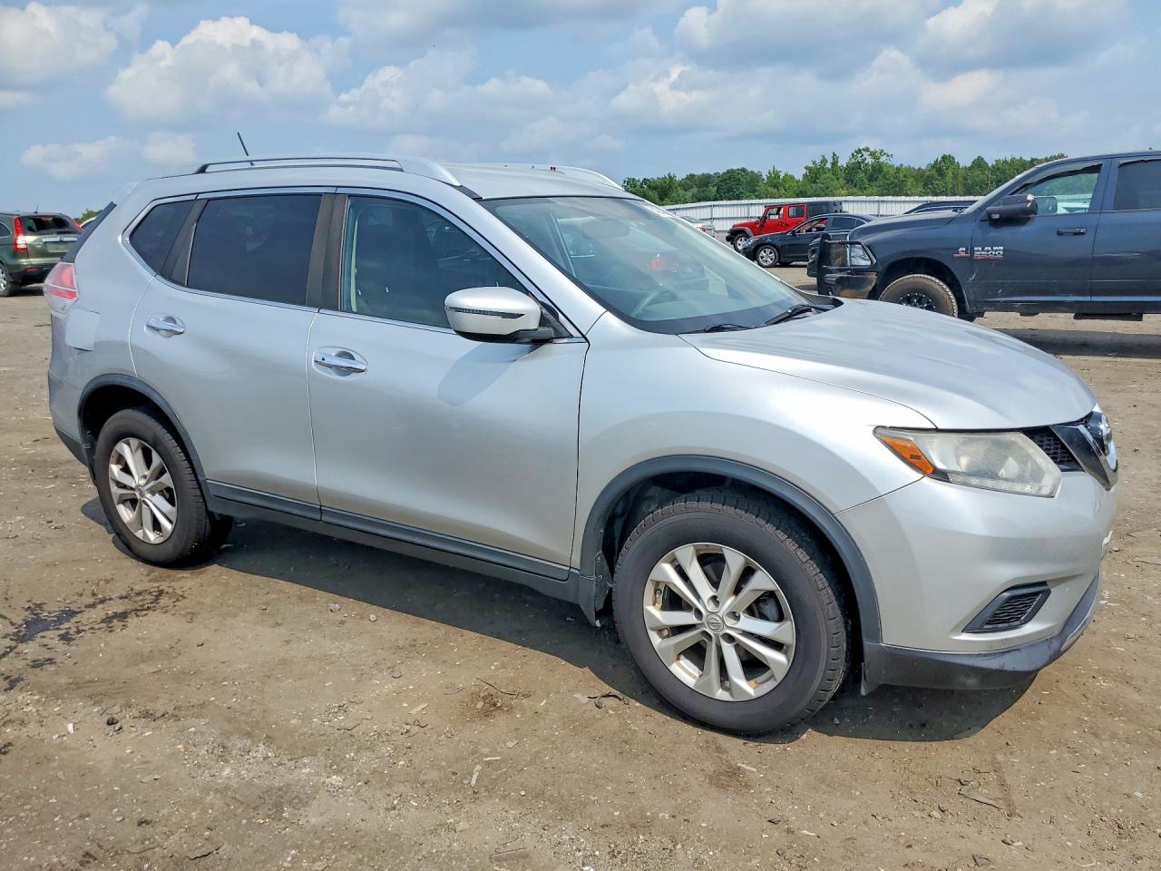 2016 NISSAN ROGUE SV — снимка 4