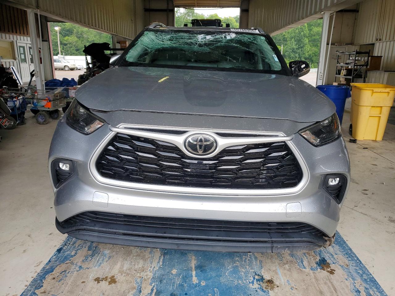 2022 TOYOTA HIGHLANDER XLE — снимка 5