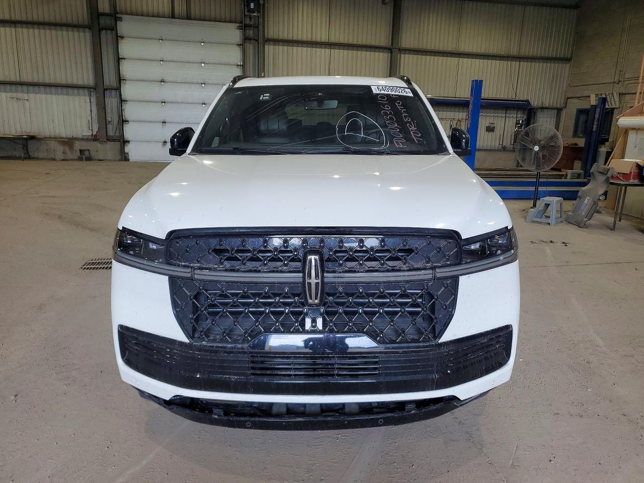 2025 LINCOLN NAVIGATOR L RESERVE — снимка 5