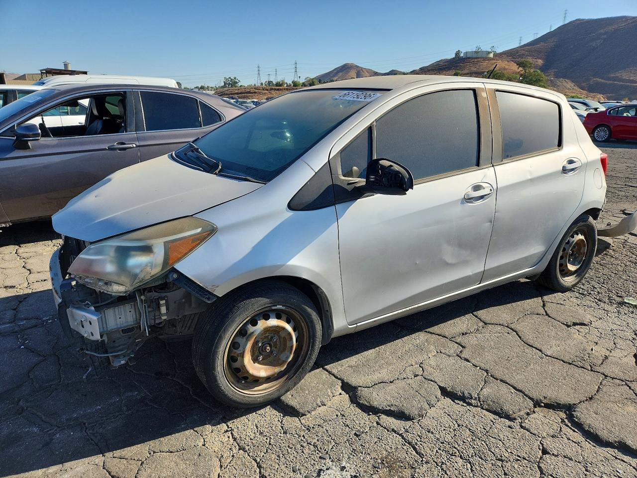 2016 TOYOTA YARIS 5-DOOR L