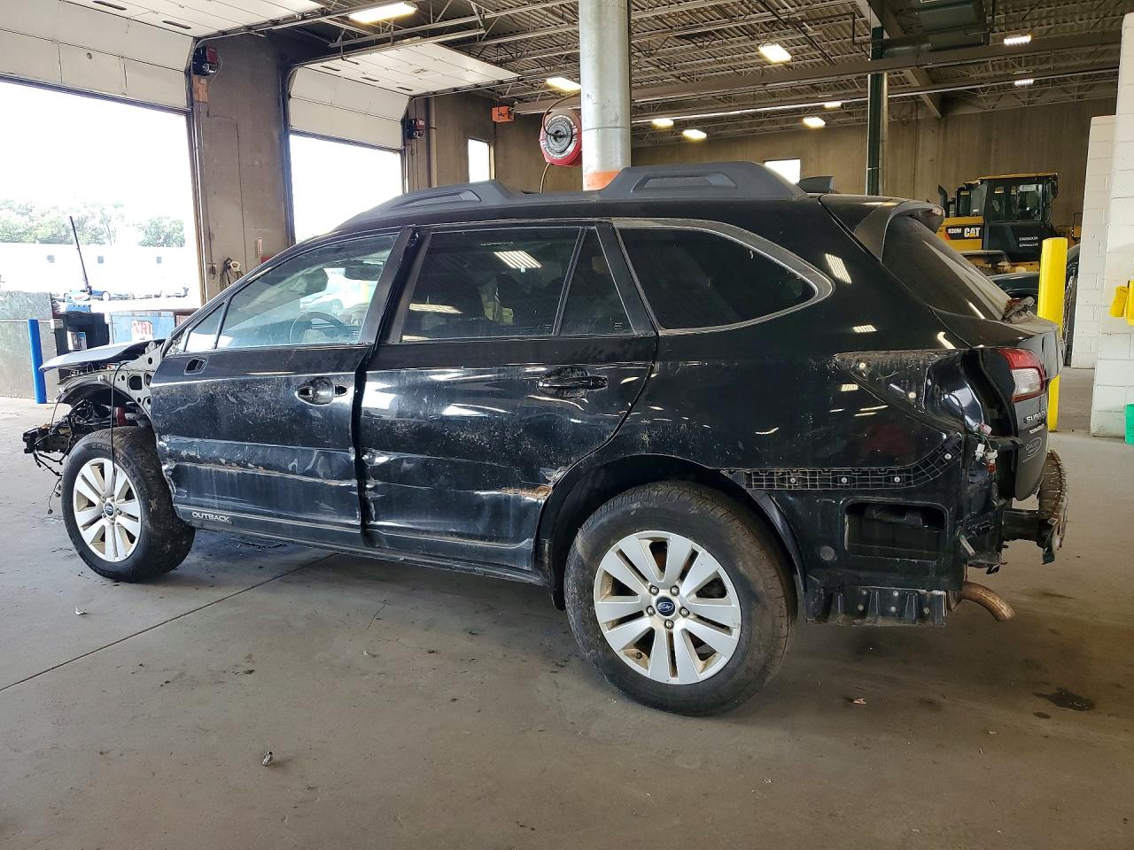 2017 SUBARU OUTBACK 2.5I PREMIUM — снимка 2