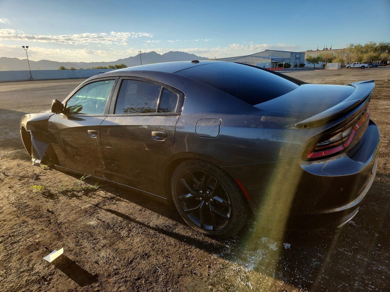 2022 DODGE CHARGER SXT — снимка 2