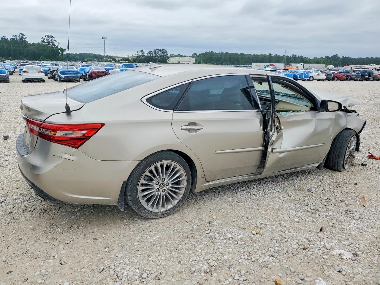2017 TOYOTA AVALON LIMITED — снимка 3