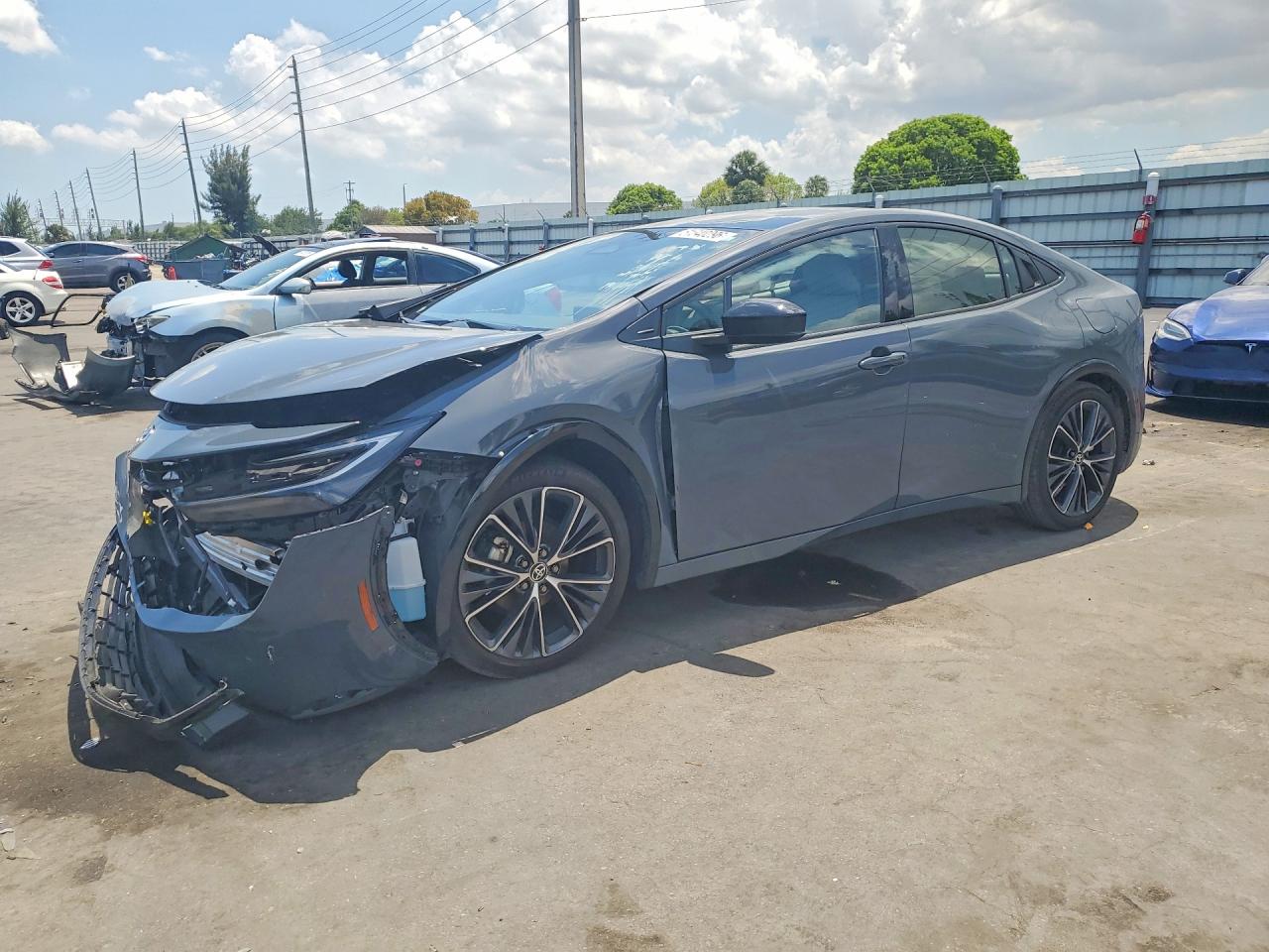 2025 TOYOTA PRIUS LIMITED