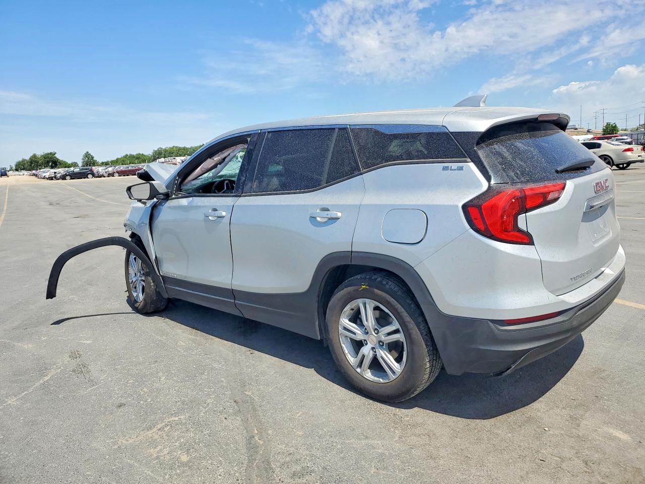 2018 GMC TERRAIN SLE — снимка 2