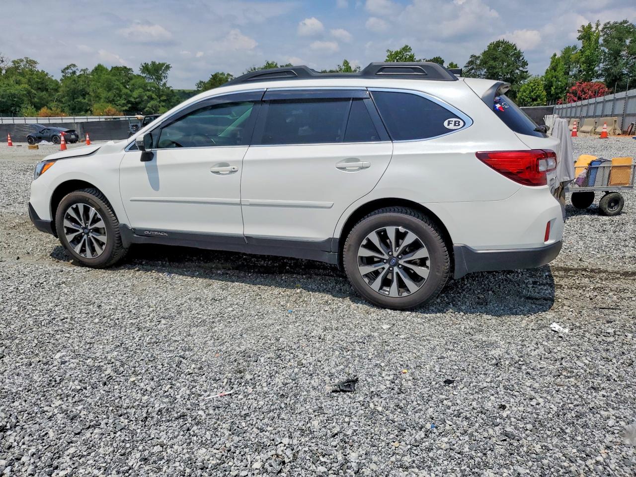 2016 SUBARU OUTBACK 2.5I LIMITED — снимка 2