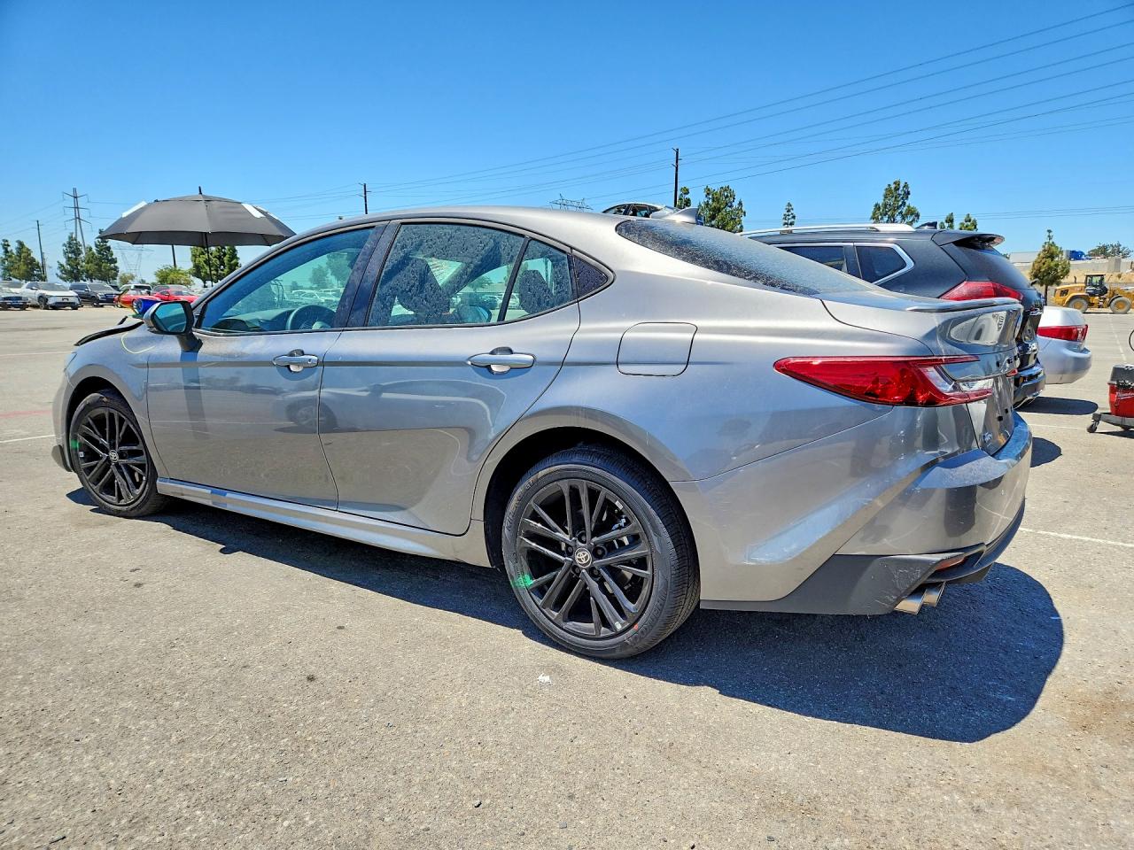 2026 TOYOTA CAMRY SE — снимка 2