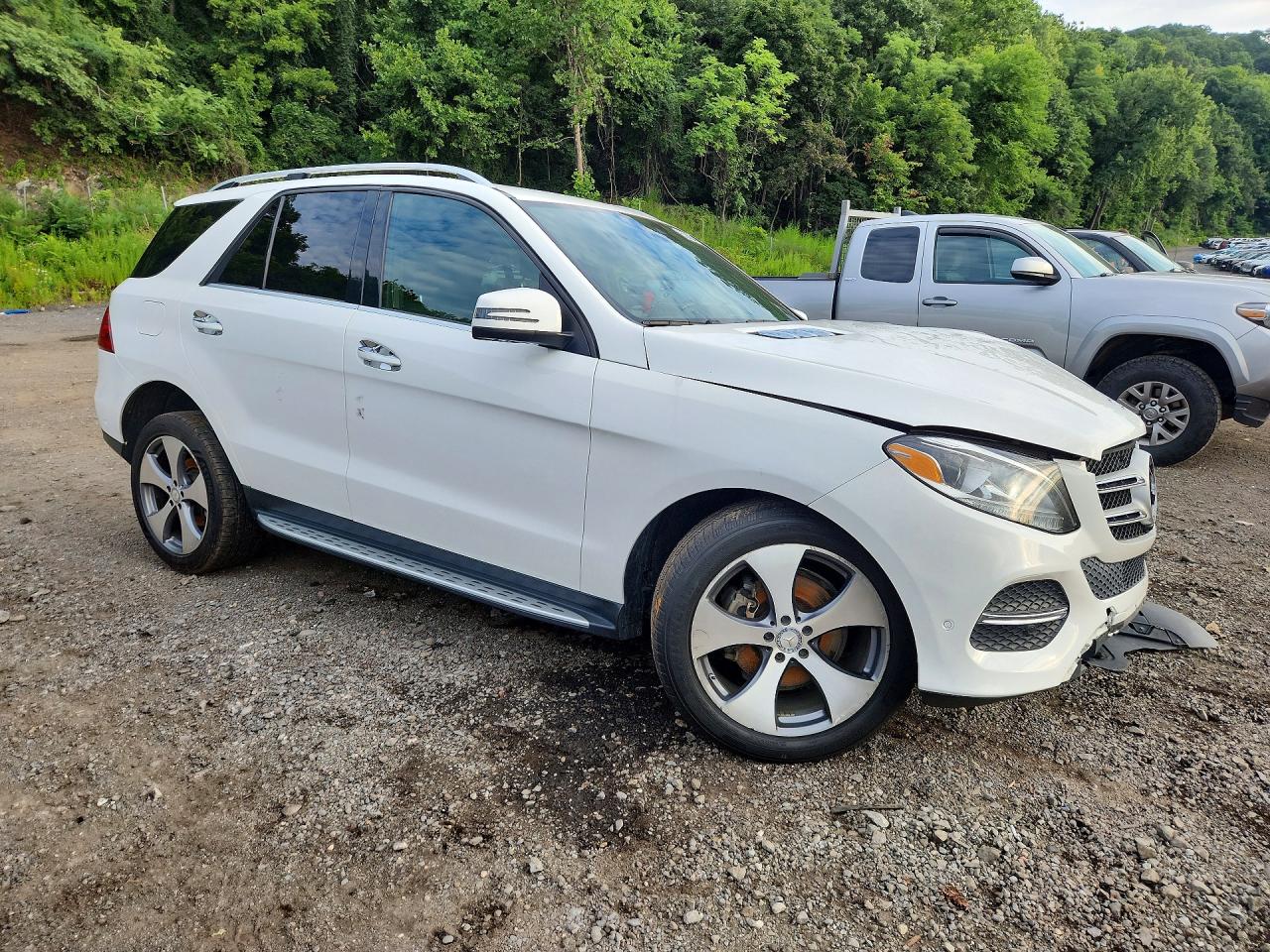 2017 MERCEDES-BENZ GLE 350 4MATIC — снимка 4
