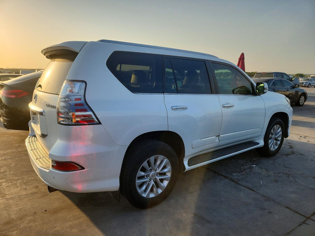 2016 LEXUS GX 460 — снимка 3