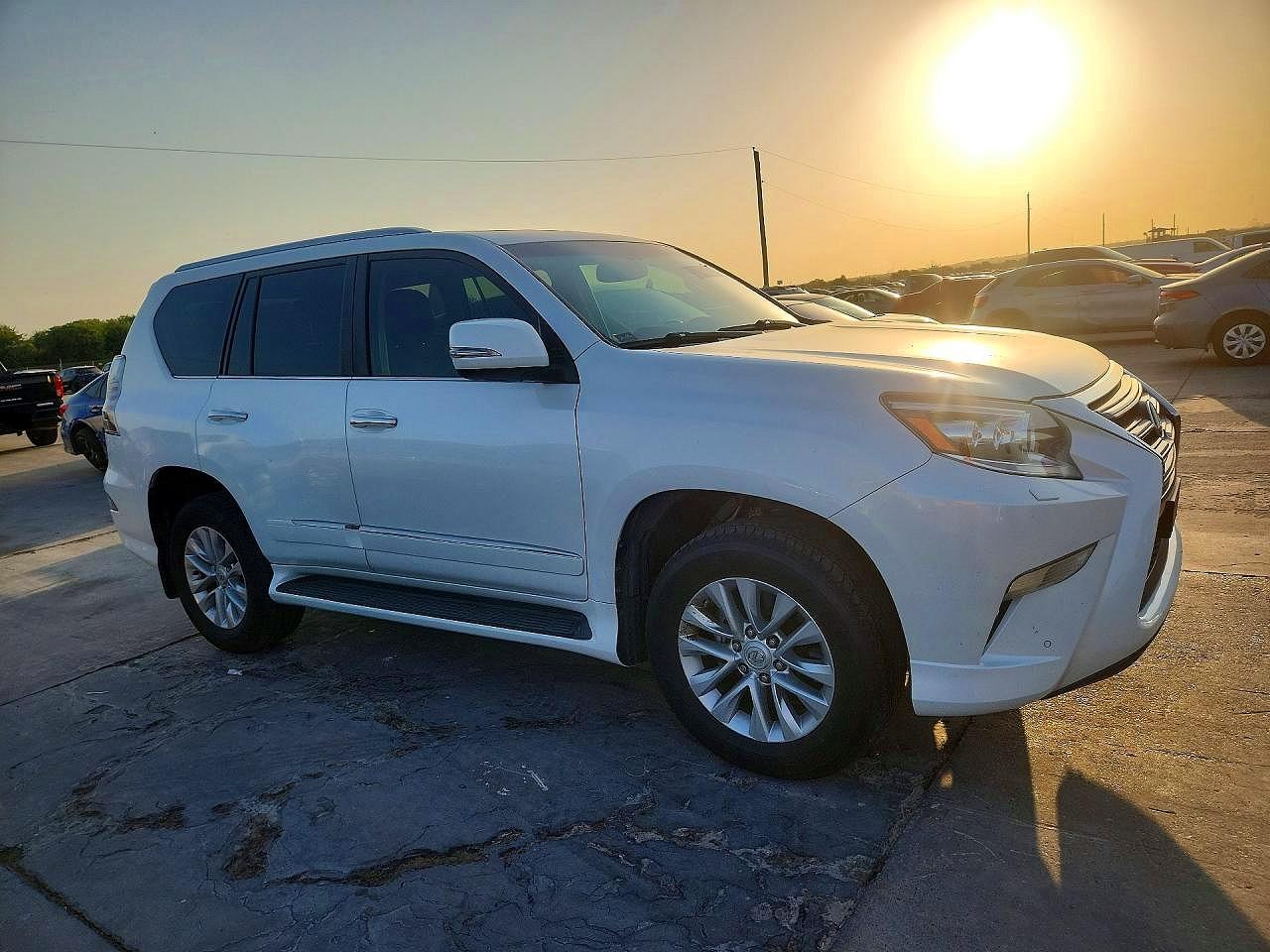 2016 LEXUS GX 460 — снимка 4