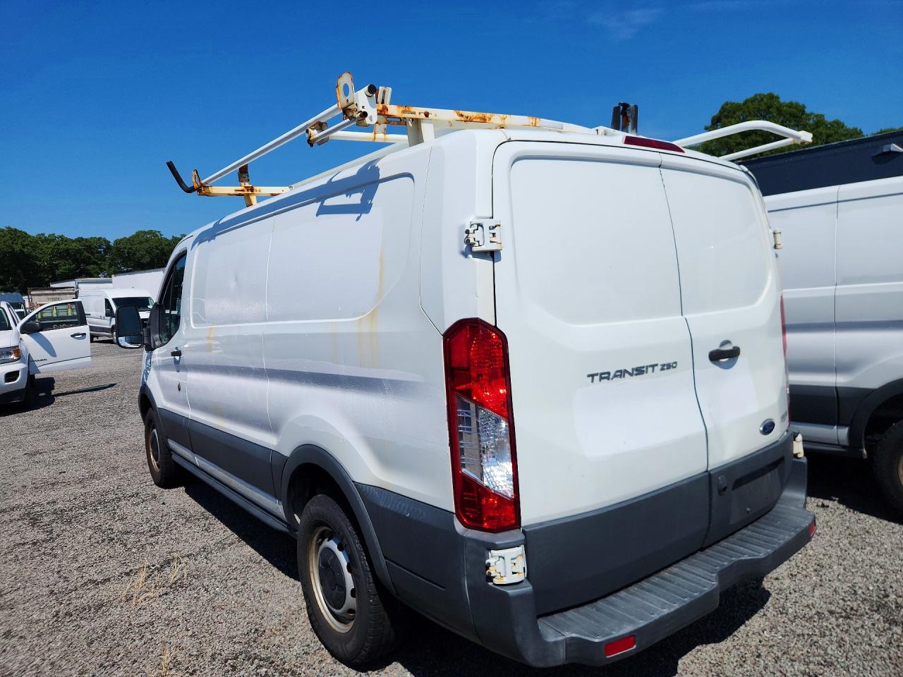 2017 FORD TRANSIT T-250 — снимка 2
