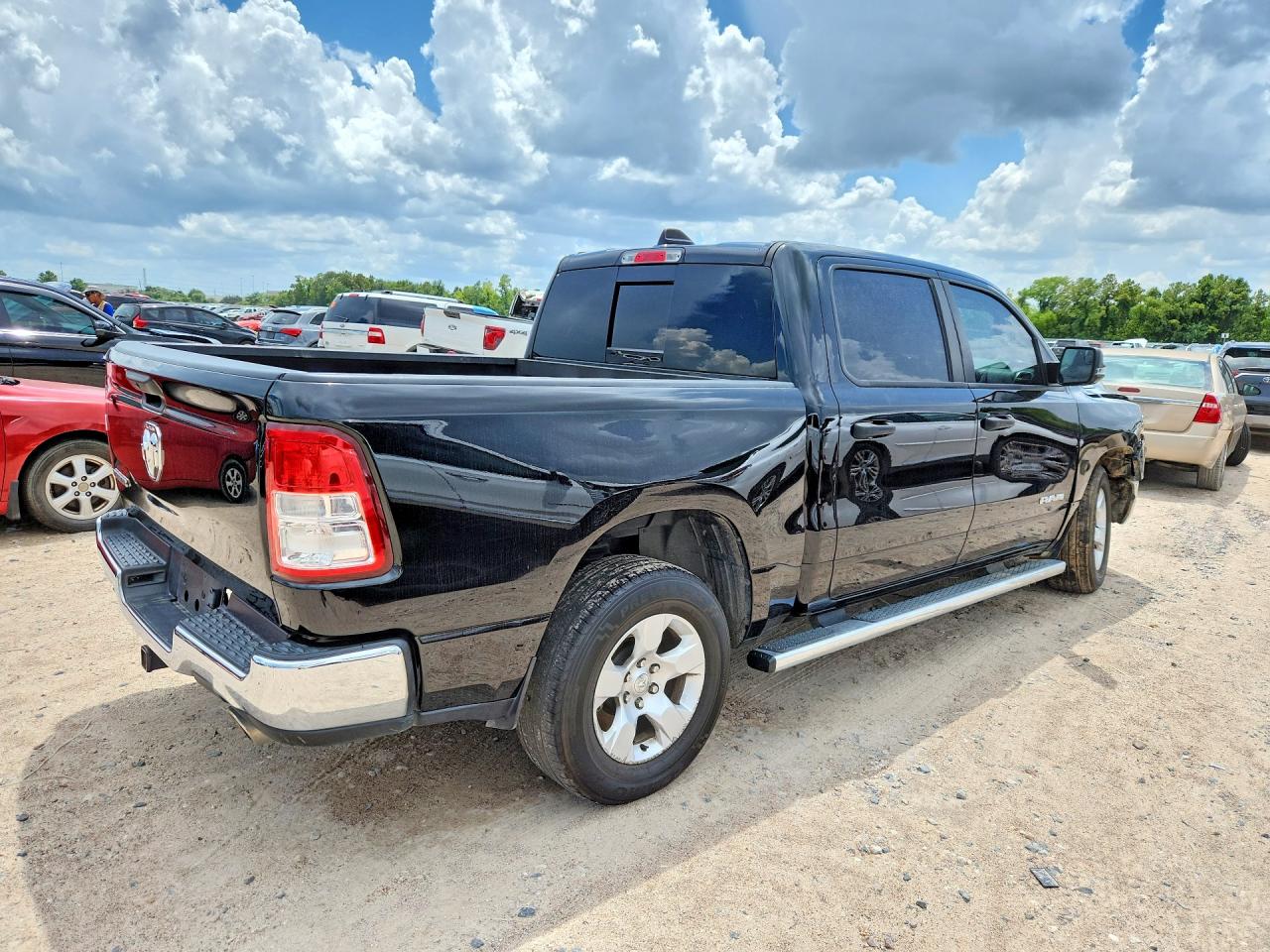 2023 RAM 1500 BIG HORN — снимка 3
