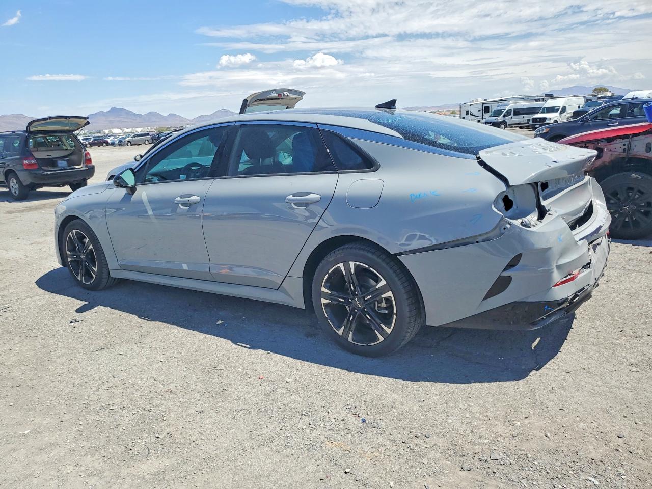 2023 KIA K5 GT LINE — снимка 2