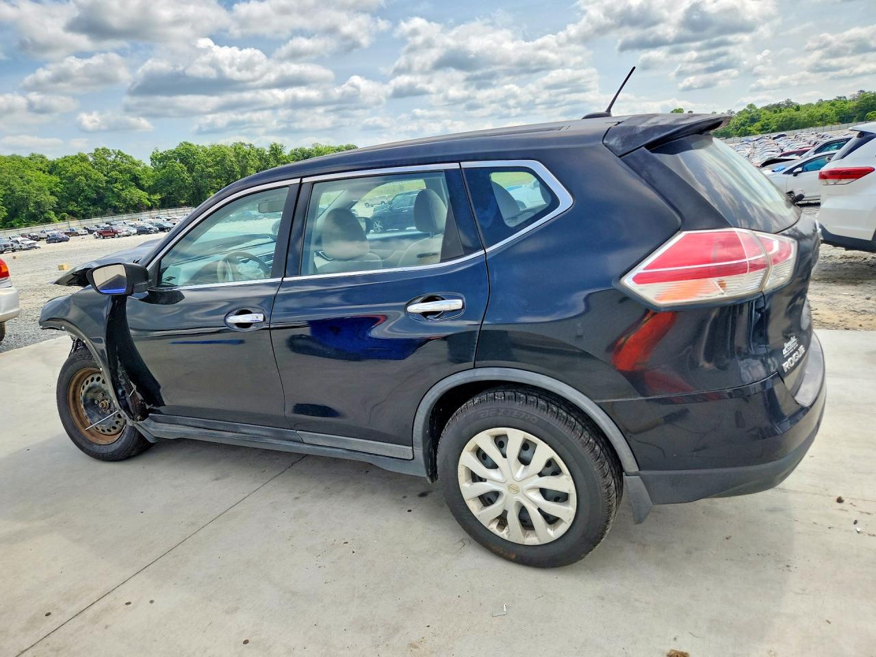 2015 NISSAN ROGUE S — снимка 2