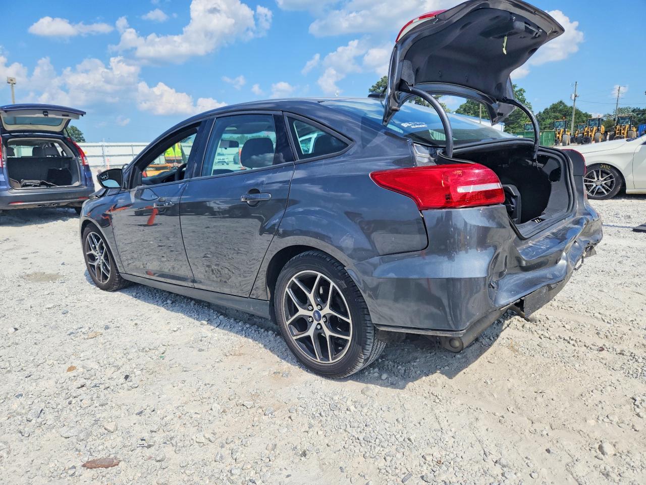2017 FORD FOCUS SEL — снимка 2